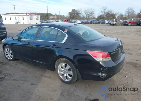 2010 Honda Accord 2.4 Ex-L z USA, uszkodzony, nr VIN 1HGCP2F83AA170755